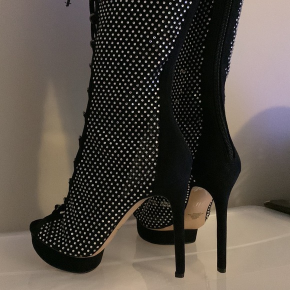 Jennifer Lopez MADIA Rhinestone Over The Knee Platform Boots - Picture 12 of 13